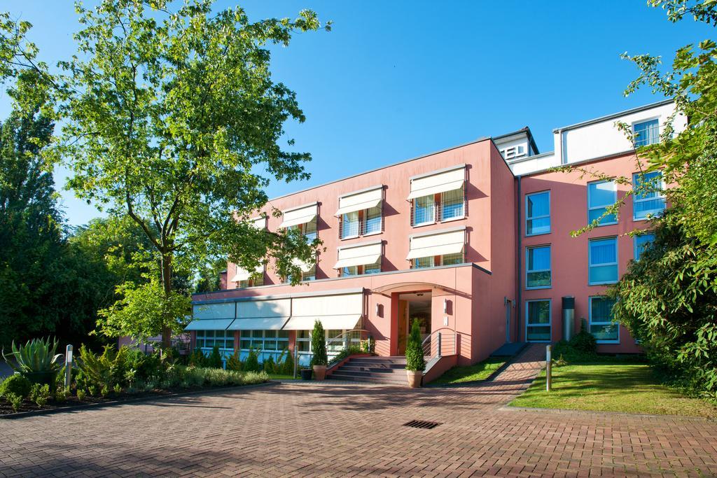 Hotel Barbarossa Düsseldorf Exterior foto